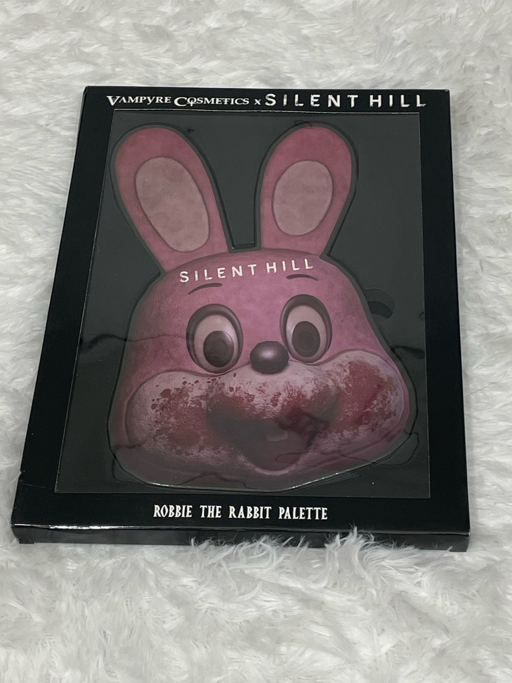 VAMPYRE COSMETICS x SILENT HILL Robbie The Rabbit Eyeshadow Palette Makeup